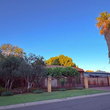 Ruresta Guesthouse Bloemfontein Ngoại thất bức ảnh